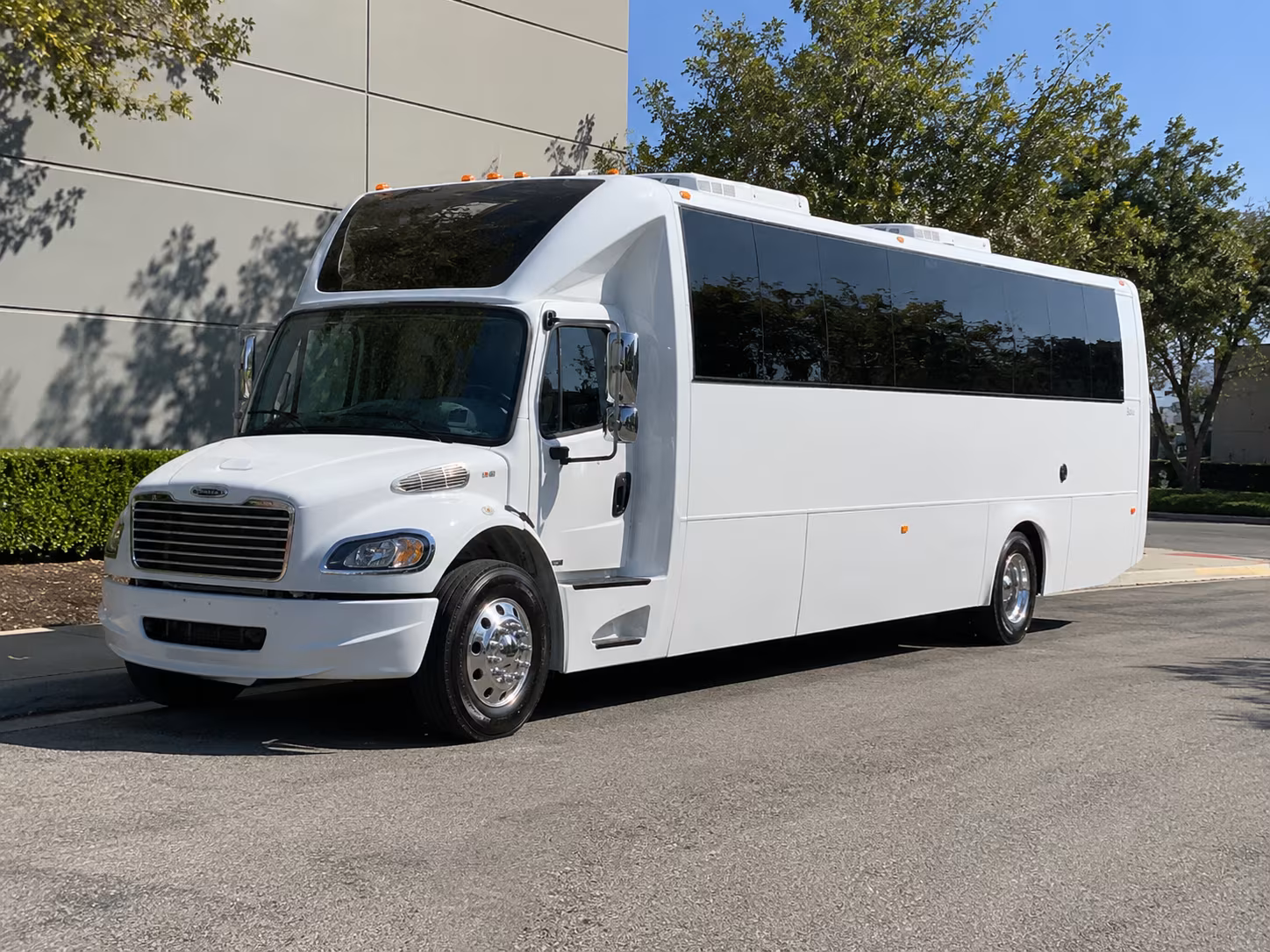 Gresham Birthday, Sweet 16, & Quinceañera Party Bus Rentals